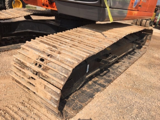 ขายรถแบคโฮ HITACHI ZX200LC บูมยาว 18 เมตร รถนอกนำเข้าเองจากญี่ปุ่น สภาพสวยพร้อมใช้งาน มีVDOการทำงานครับ ขายรถแบคโฮ HITACHI ZX200LC บูมยาว 18 เมตร รถนอกนำเข้าเองจากญี่ปุ่น สภาพสวยพร้อมใช้งาน มีVDOการทำงานครับ