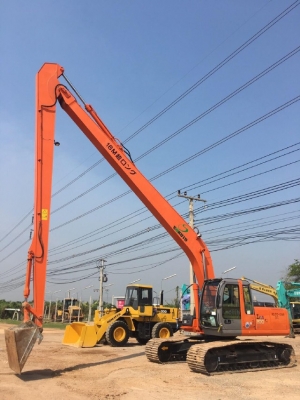 ขายรถแบคโฮ HITACHI ZX200LC บูมยาว 18 เมตร รถนอกนำเข้าเองจากญี่ปุ่น สภาพสวยพร้อมใช้งาน มีVDOการทำงานครับ ขายรถแบคโฮ HITACHI ZX200LC บูมยาว 18 เมตร รถนอกนำเข้าเองจากญี่ปุ่น สภาพสวยพร้อมใช้งาน มีVDOการทำงานครับ