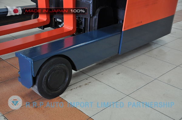 ขายรถโฟล์คลิฟท์ไฟฟ้ามือสอง TOYOTA 7FBRS10-10700 นำเข้าจากประเทศญี่ปุ่น 100\% ไม่เคยใช้งานในไทย