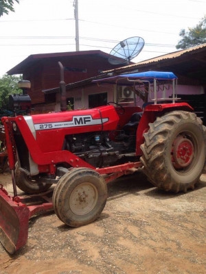 ขายรถไถแมสซี่ 275 พร้อมอุปกรณ์ ผานหน้า+หลัง มีเล่มทะเบียน รถพร้อมใช้งาน