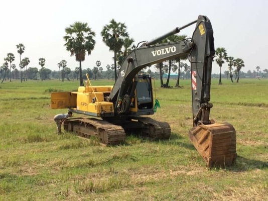 ขายรถแบ็คโฮ Volvo 210Blc มือสองไทย ผลิตในประเทศเกาหลี ใช้งาน 15,029 ชม. ขายรถแบ็คโฮ Volvo 210Blc มือสองไทย ผลิตในประเทศเกาหลี ใช้งาน 15,029 ชม.