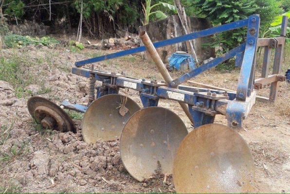 ขายผานบุก CMT 4ลูก ใบใหม่ๆ ลูกปืนแน่นๆ พร้อมใช้งานครับ โทร 088-139-9038 นุ๊ก