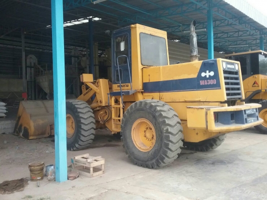 ขายด่วนรถตักKOMATSU WA300-1