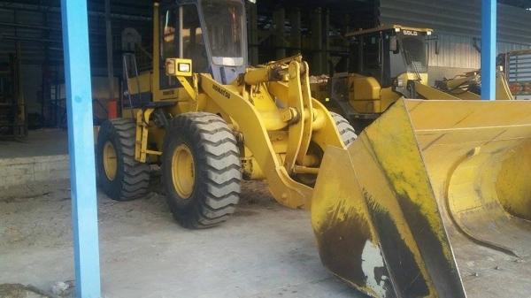 ขายด่วนรถตักKOMATSU WA300-1