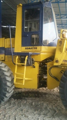 ขายด่วนรถตักKOMATSU WA300-1