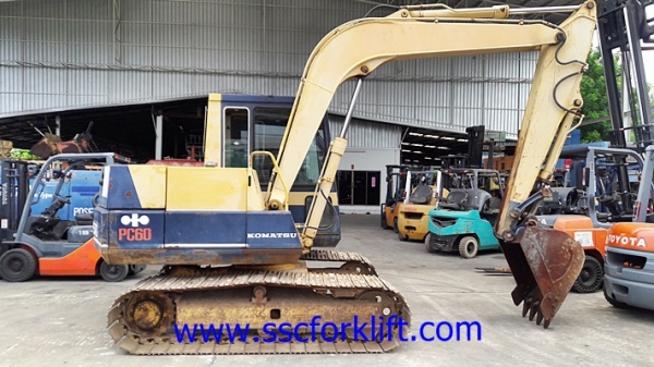 ขายรถขุด KOMATSU PC60-5 นำเข้าเองจากญี่ปุ่น ขายรถขุด KOMATSU PC60-5 นำเข้าเองจากญี่ปุ่น