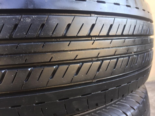 ขายยาง BRIDGESTONE DURAVIS 205-70-15 ปี16 ดอกเต็ม ไม่มีตำหนิ ชุดละ 5,500 บาท