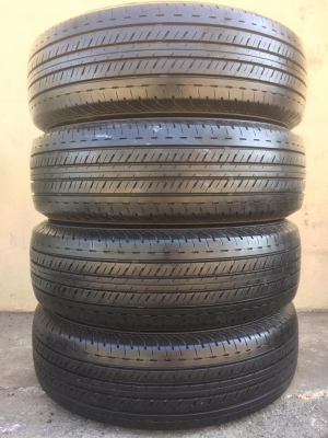 ขายยาง BRIDGESTONE DURAVIS 205-70-15 ปี16 ดอกเต็ม ไม่มีตำหนิ ชุดละ 5,500 บาท