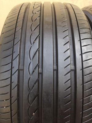 ขายยาง YOKOHAMA dB V551 245-40-18 ปี15 ดอกหนาจัด ไม่มีปะ ไม่มีตำหนิ คู่ละ 5,500 บาท