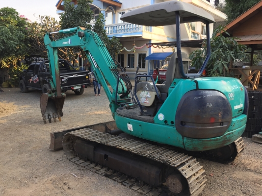 ขายรถขุด KOMATSU PC 40-8R(รุ่น8) ปั้มนิ้ว คอลโทนสั้น สภาพพร้อมใช้ รถญี่ปุ่นแท้