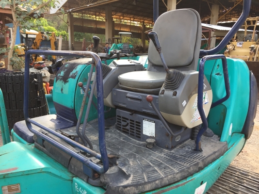 ขายรถขุด KOMATSU PC 40-8R(รุ่น8) ปั้มนิ้ว คอลโทนสั้น สภาพพร้อมใช้ รถญี่ปุ่นแท้