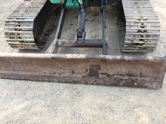 ขายรถขุด KOMATSU PC 40-8R(รุ่น8) ปั้มนิ้ว คอลโทนสั้น สภาพพร้อมใช้ รถญี่ปุ่นแท้