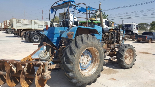 ขาย รถไถ FORD 6640 4WD 2 เพลา ประกอบ เอกสารเล่มทะเบียนครบ อุปกรณ์มีแค่ผาน 5 ราคาต่อรองได้ครับ