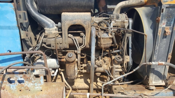 ขาย รถไถ FORD 6640 4WD 2 เพลา ประกอบ เอกสารเล่มทะเบียนครบ อุปกรณ์มีแค่ผาน 5 ราคาต่อรองได้ครับ