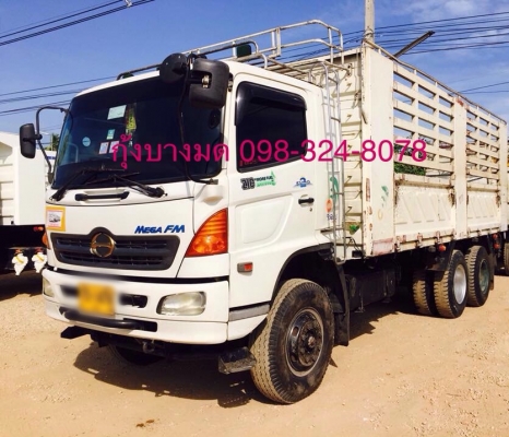 ขายรถสิบล้อไม่ดัมพ์ Hino mega เครื่อง 320 แรง ปี 47 กระบะไม่ดัมพ์สามมิตร ทะเบียนพร้อม