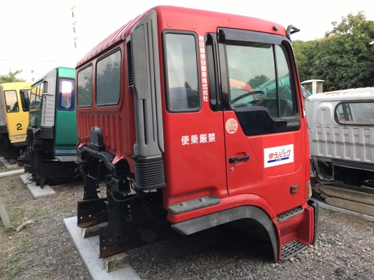 ขายหัวเก๋ง Hino Profia นำเข้าจากญึ่ปุ่น100\% ราคาถูกๆ สนใจติดต่อ 081-948-5494