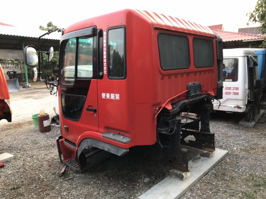 ขายหัวเก๋ง Hino Profia นำเข้าจากญึ่ปุ่น100\% ราคาถูกๆ สนใจติดต่อ 081-948-5494