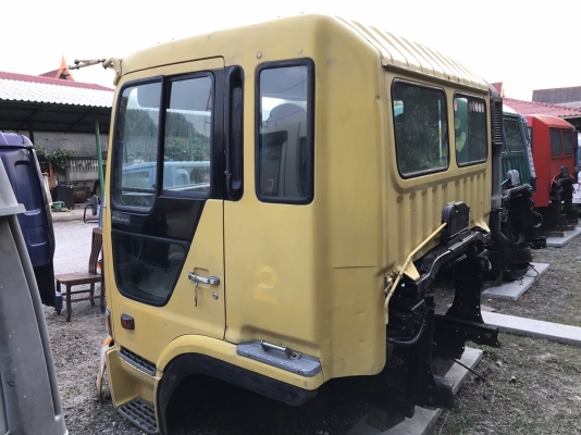 ขายหัวเก๋ง Hino Profia นำเข้าจากญึ่ปุ่น100\% ราคาถูกๆ สนใจติดต่อ 081-948-5494