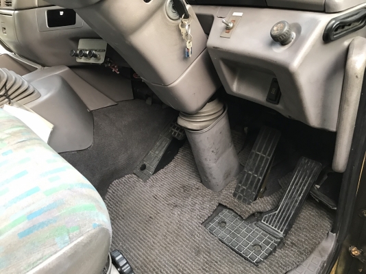 ขายหัวเก๋ง Hino Profia นำเข้าจากญึ่ปุ่น100\% ราคาถูกๆ สนใจติดต่อ 081-948-5494