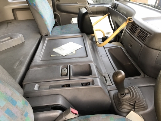 ขายหัวเก๋ง Hino Profia นำเข้าจากญึ่ปุ่น100\% ราคาถูกๆ สนใจติดต่อ 081-948-5494