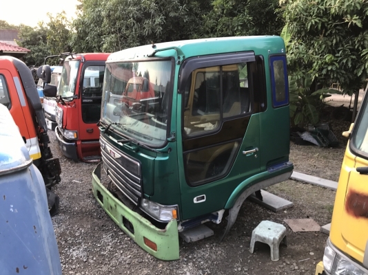 ขายหัวเก๋ง Hino Profia นำเข้าจากญึ่ปุ่น100\% ราคาถูกๆ สนใจติดต่อ 081-948-5494