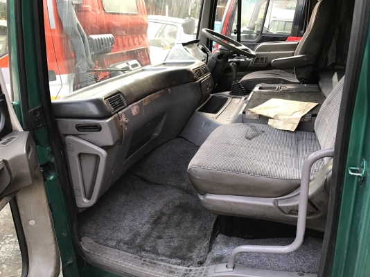 ขายหัวเก๋ง Hino Profia นำเข้าจากญึ่ปุ่น100\% ราคาถูกๆ สนใจติดต่อ 081-948-5494