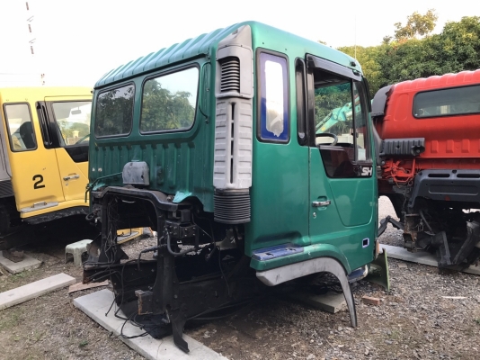 ขายหัวเก๋ง Hino Profia นำเข้าจากญึ่ปุ่น100\% ราคาถูกๆ สนใจติดต่อ 081-948-5494