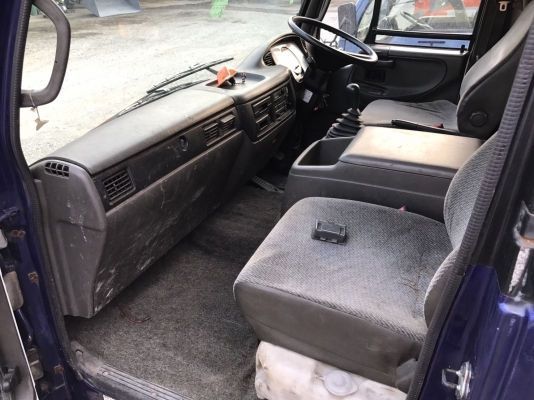 ขายหัวเก๋ง NISSAN UD 2ใบปัด นำเข้าจากญึ่ปุ่น100\% ราคาถูกๆ สภาพสวยๆมาก สนใจติดต่อ 081-948-5494