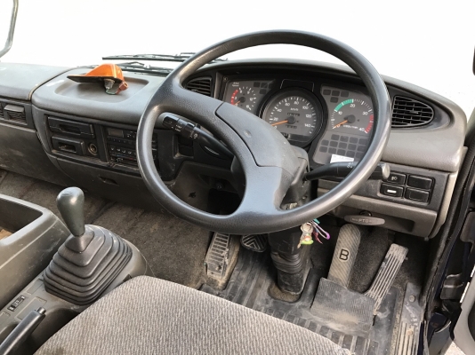 ขายหัวเก๋ง NISSAN UD 2ใบปัด นำเข้าจากญึ่ปุ่น100\% ราคาถูกๆ สภาพสวยๆมาก สนใจติดต่อ 081-948-5494