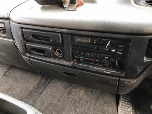 ขายหัวเก๋ง NISSAN UD 2ใบปัด นำเข้าจากญึ่ปุ่น100\% ราคาถูกๆ สภาพสวยๆมาก สนใจติดต่อ 081-948-5494