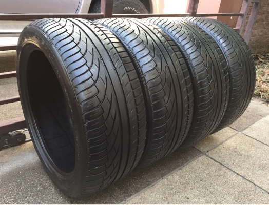 ยาง Michelin 245 45 19 ปี15 ดอกเต็ม ใช้ยาว ราคาไม่แพง