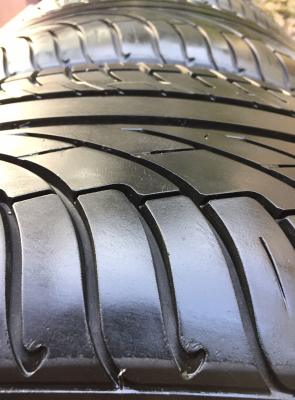 ยาง Michelin 245 45 19 ปี15 ดอกเต็ม ใช้ยาว ราคาไม่แพง ยาง Michelin 245 45 19 ปี15 ดอกเต็ม ใช้ยาว ราคาไม่แพง