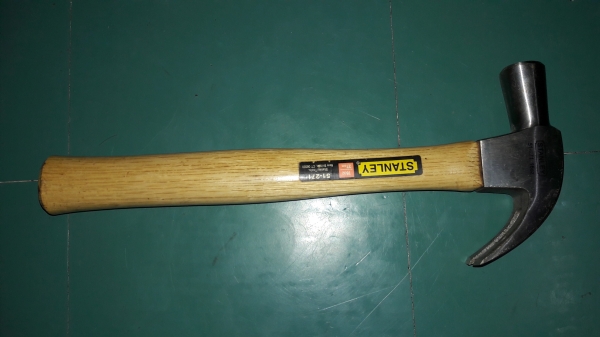 ขายค้อนSTANLEY51-271 New Britain,CT06050  16OZ/27MM.