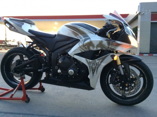 Honda CBR600RR สรรพสามิตแท้100\%