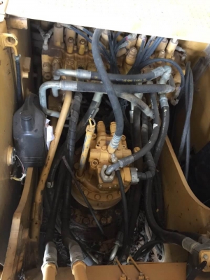 ขายรถแบคโฮ.CAT-320D ปี.57 รถสะภาพสวย 7990 ช.ม พร้อมใช้งาน ช่วงล้างเต็ม เอวแน้น ไฟฟ้าพร้อมใช้ เอกสารใบแจ้งจำหน่าย แอร์เย็น ภายในสวย ราคา.2000000 ต่อรอง สนใจรีบจองด่วนที่โทร (ID) 081-3531946 ต่อ.บางนา