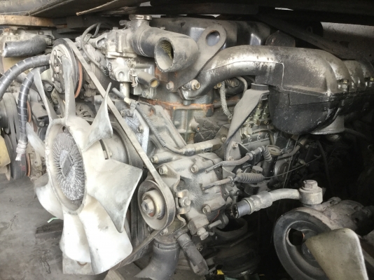 ดีเคเซียงกง 0825417914 เครื่อยนต์เก่าญี่ปุ่นเเคนเตอร์ 4D33