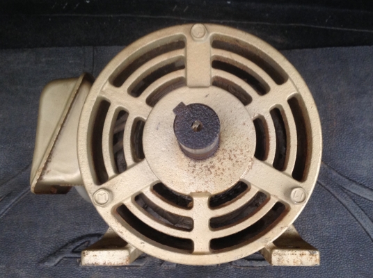 มอเตอร์ Toshiba 3 แรง(2.2Kw.) มอเตอร์ Toshiba 3 แรง(2.2Kw.)