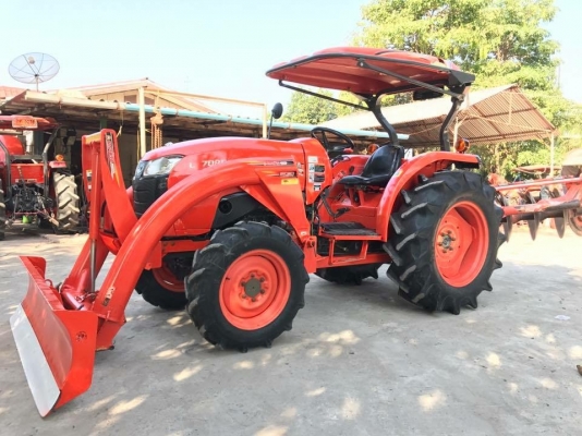 ขายรถไถคูโบต้า L4708Sp  พร้อมอุปกรณ์ ใบมีดดันดินและผานพรวน