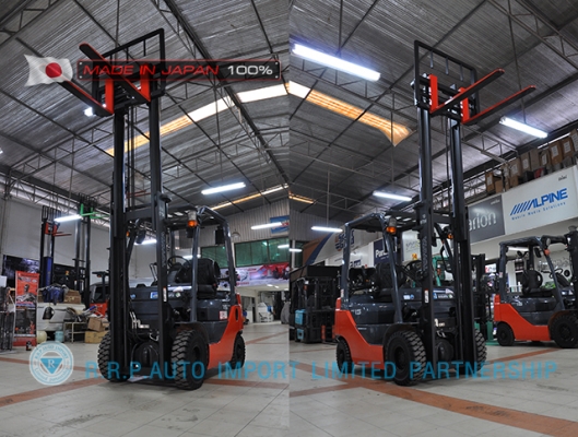 ขายรถโฟล์คลิฟท์มือสอง TOYOTA รุ่น 8FGL15-30983 นำเข้าจากประเทศญี่ปุ่น 100\% ไม่เคยใช้งานในไทย