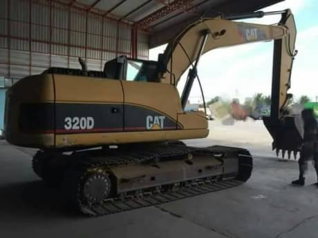 CAT-320D CAT-320D