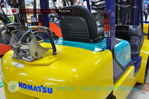 ขายรถโฟล์คลิฟท์มือสอง KOMATSU FG30HT-12-520568 นำเข้าไม่เคยใช้งานในไทย