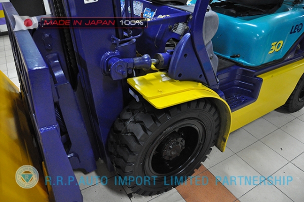 ขายรถโฟล์คลิฟท์มือสอง KOMATSU FG30HT-12-520568 นำเข้าไม่เคยใช้งานในไทย