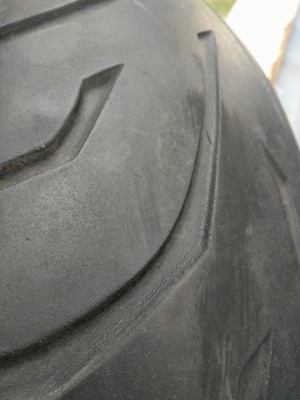 ยางมอไซด์มือสองยาง \% ขอบ 17 ล้อโต