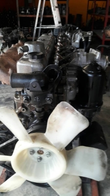 เครื่องยนต์มิตซูบิชิ#195แรงม้าสวยๆติดดีมากครับ เครื่องครบตัวพร้อมใช้ครับ สนใจติดต่อวุศอะไหล่ 081-1951535,083-1556330 (คุณวุฒิ)