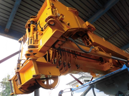 เครน100ตัน