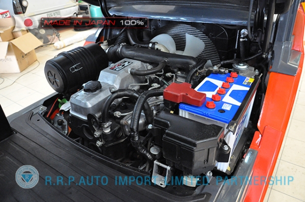 รถโฟล์คลิฟท์พร้อมขาย TOYOTA รุ่น  8FD35-10483 นำเข้าจากประเทศญี่ปุ่น 100\% ไม่เคยใช้งานในไทย