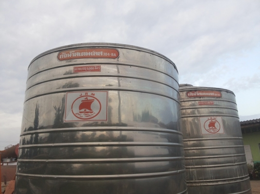 ถังน้ำสแตนเลสขนาด 5000 ลิตรสติ๊กเกอร์เขียว