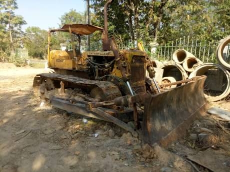 TRACTER CAT D5 TRACTER CAT D5