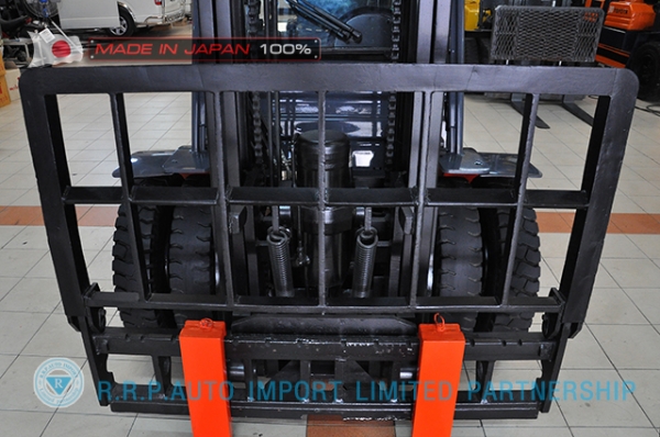 ขายรถโฟล์คลิฟท์มือสอง TOYOTA รุ่น 8FDJ30-13603 นำเข้าจากประเทศญี่ปุ่น 100\% ไม่เคยใช้งานในไทย