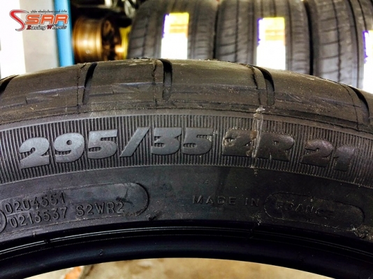 MICHELIN LATITUDE SPORT 295/35R21 ใส่ Porsche cayenne MICHELIN LATITUDE SPORT 295/35R21 ใส่ Porsche cayenne